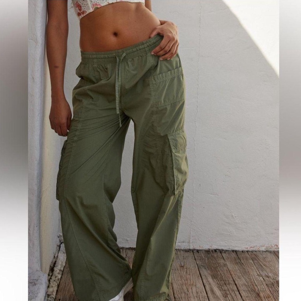 Aerie Relaxed Fit Cargo Pants - Olive